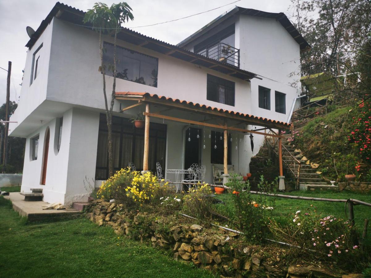 Paka Paka Lodge Huancayo Esterno foto